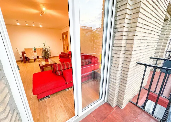 Step To El Pilar 2 Turistea *