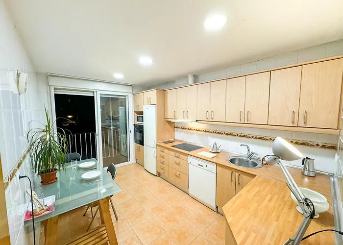 Step To El Pilar 2 Turistea 사라고사