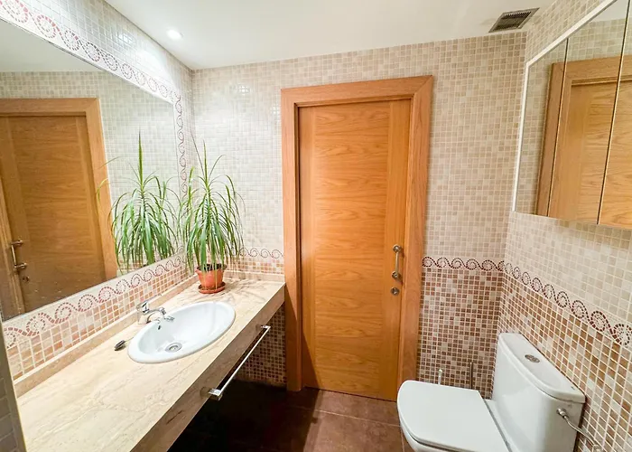 Step To El Pilar 2 Turistea